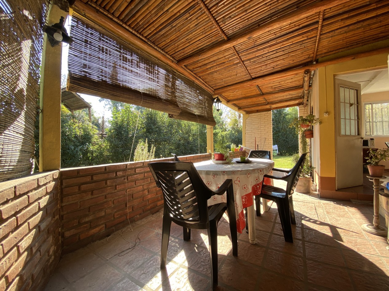 CASA 5 AMBIENTES C/ PISCINA PARRILLA Y QUINCHO PROXIMO A ACCESO PRINCIPAL R8 , LA LONJA ,PILAR BARRIO ABIERTO CON VIGILANCIA ROBLES DEL MONARCA - 
