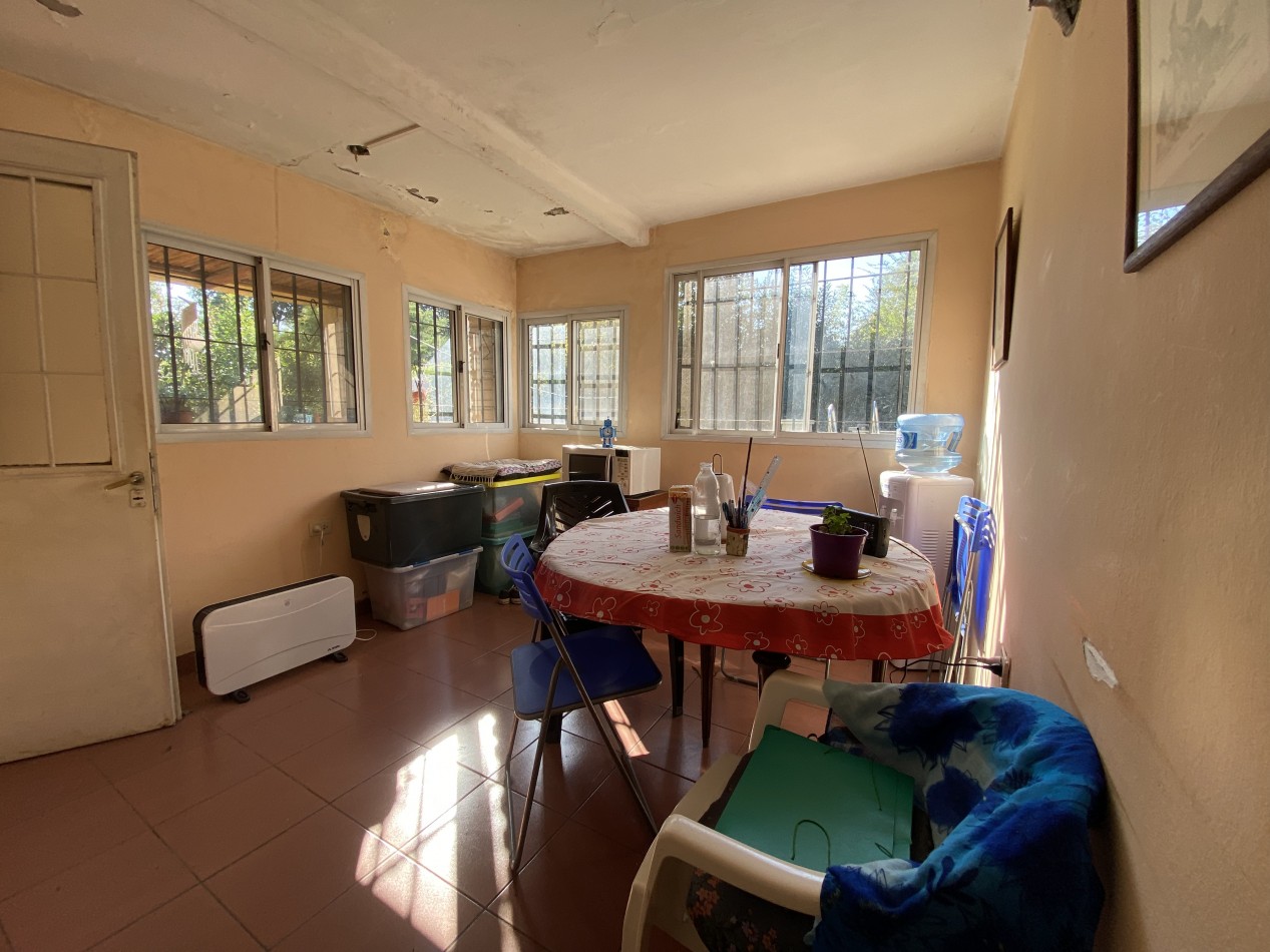 CASA 5 AMBIENTES C/ PISCINA PARRILLA Y QUINCHO PROXIMO A ACCESO PRINCIPAL R8 , LA LONJA ,PILAR BARRIO ABIERTO CON VIGILANCIA ROBLES DEL MONARCA - 