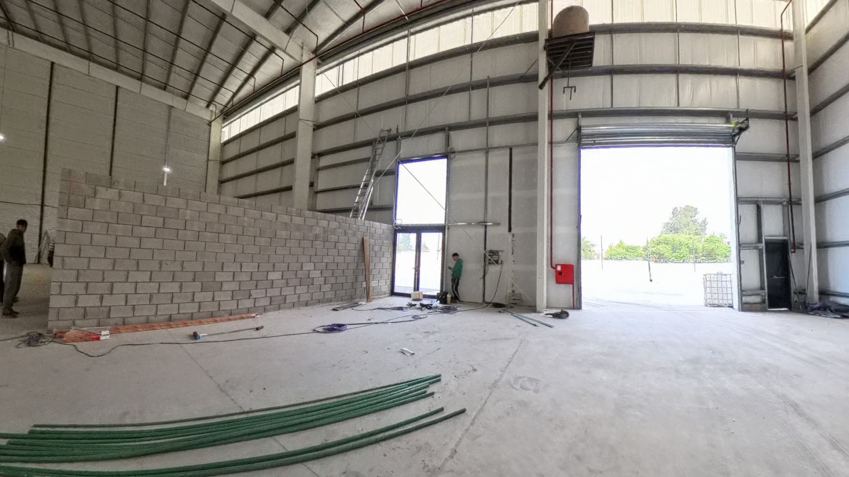 Galpon de 1008 m2 dentro de predio cerrado Tortuguitas a estrenar - Producto Gourmet