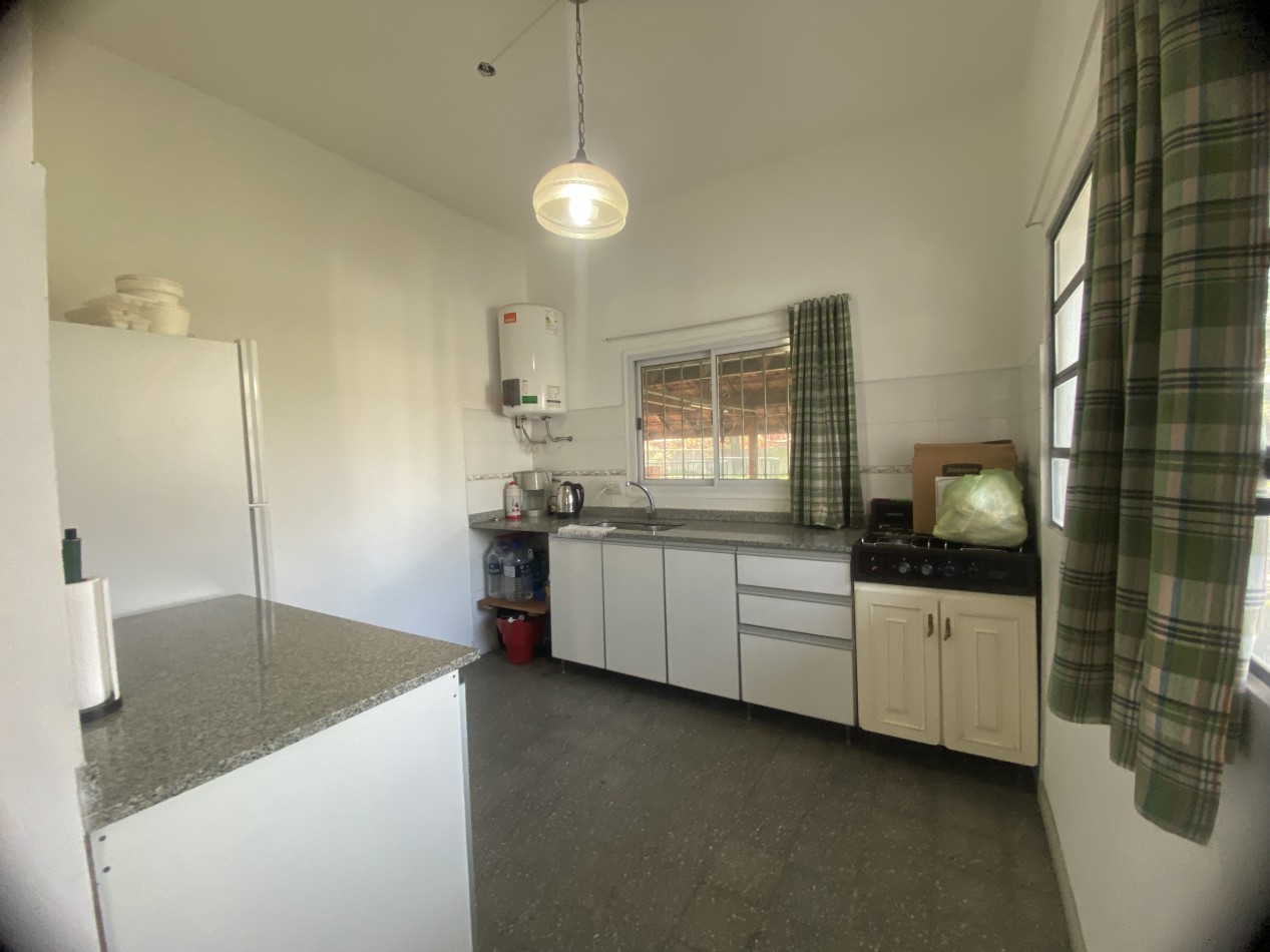 Casa Quinta 5 Ambientes con Piscina  sobre 3 Lotes - Oportunidad Permuta - Consulte Financiacion y opciones de venta  - Apto Credito - 