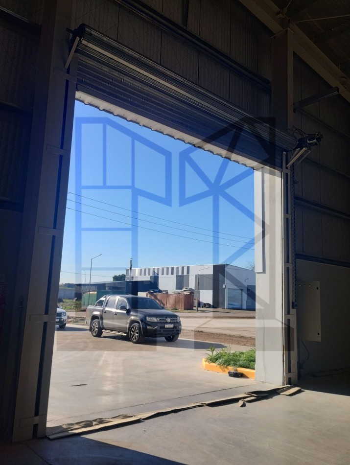 Galpon de 3000 m2 dentro de parque industrial en Moreno - Gran playa de Maniobras - Nuevo!!