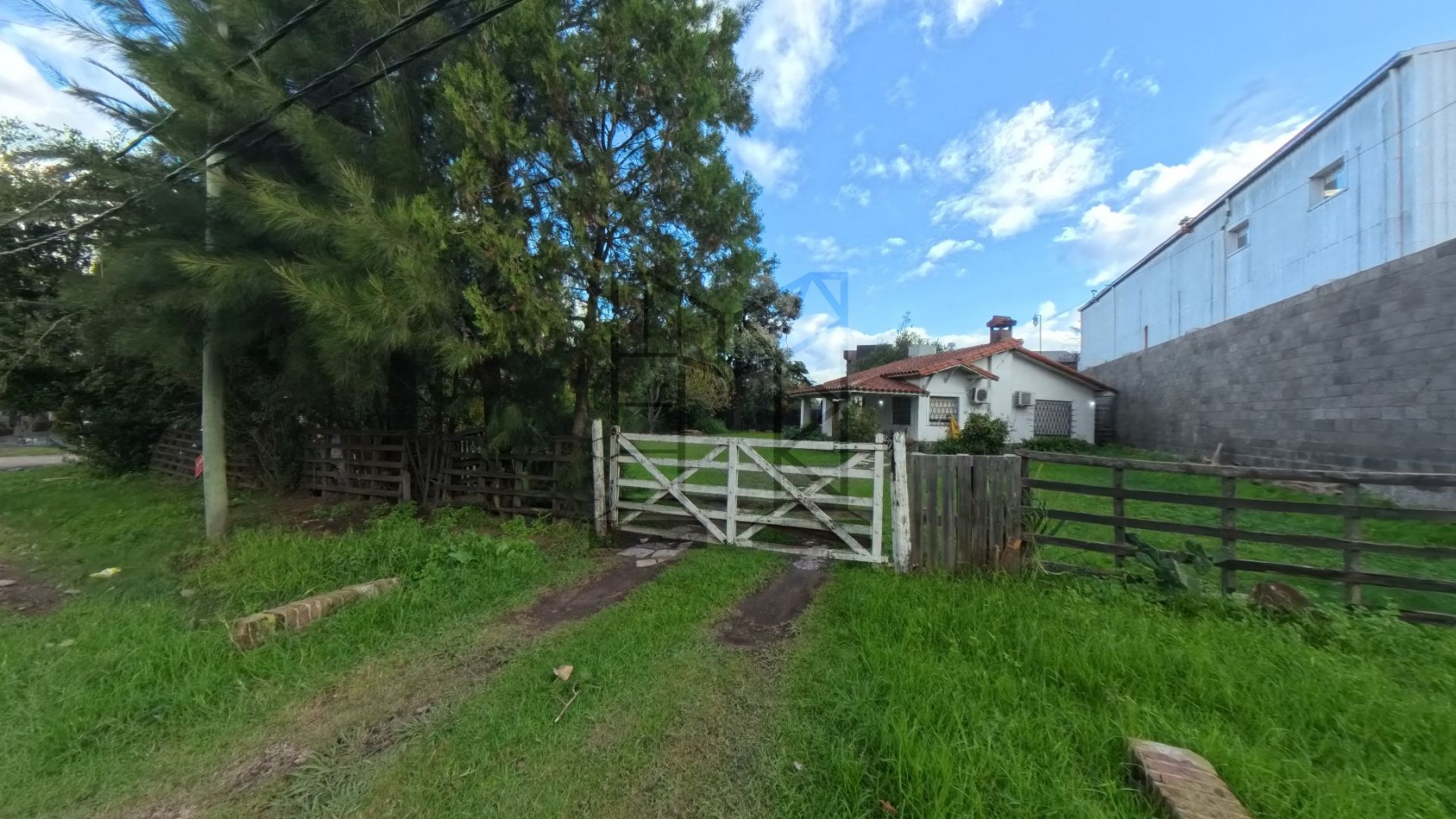 Terreno De 1435 M2 En Area De Promocion El Triangulo