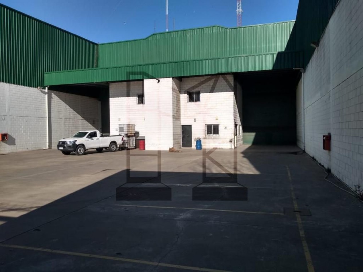 Galpon De 4200 M2 En Hurlingham, Ideal Logistica.