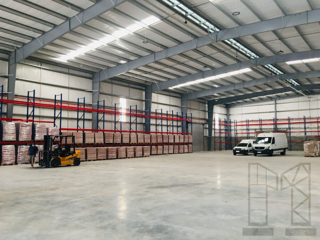 Galpon De 2000 M2 En General Rodriguez Dentro De Parque Industrial Cerrado Con Seguridad - Aptp Cat Ii