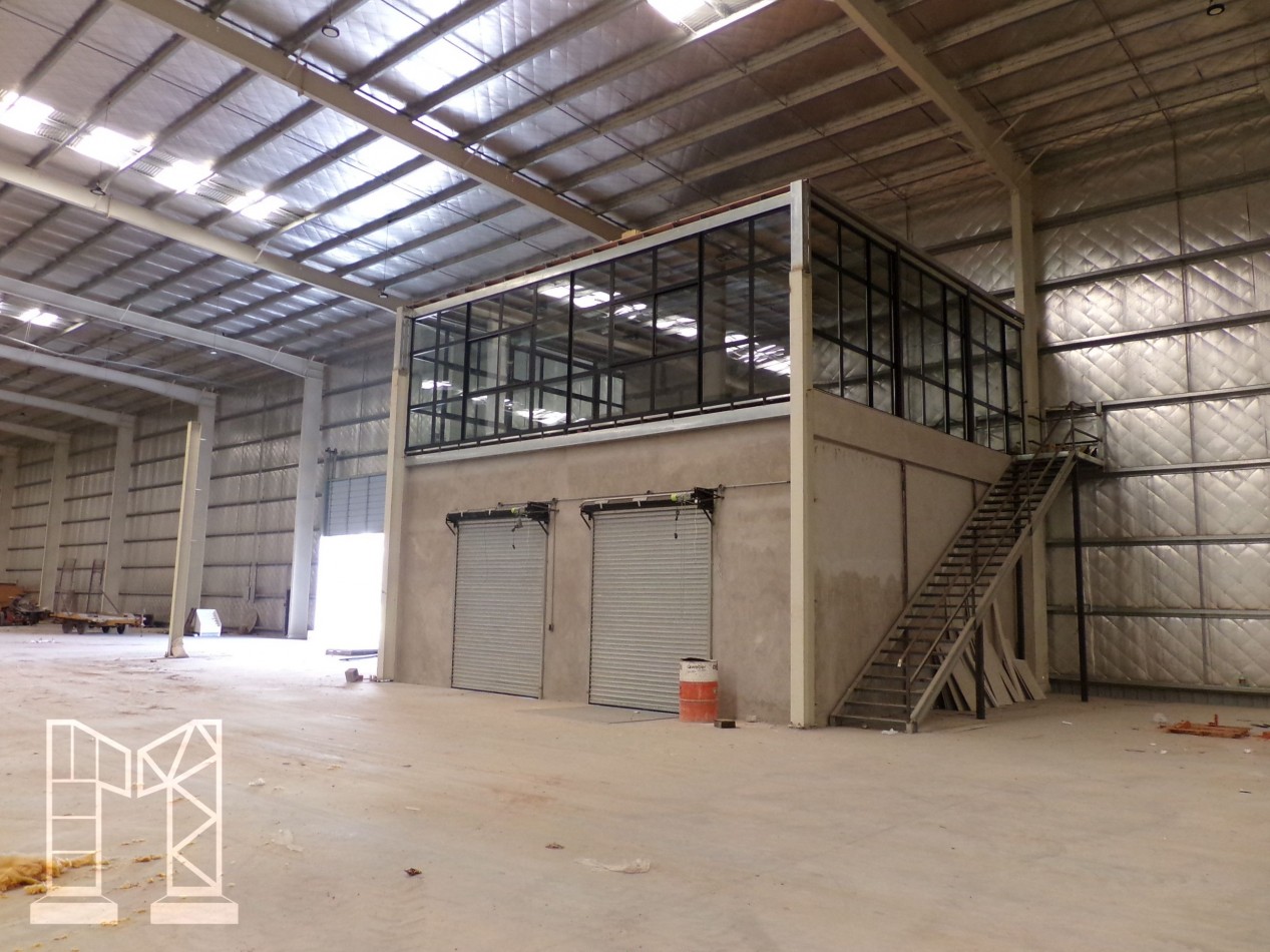 Galpon En Moreno De 10.000 M2 Dentro De Predio Industrial Logistico A 5 Min De Acc. Oeste