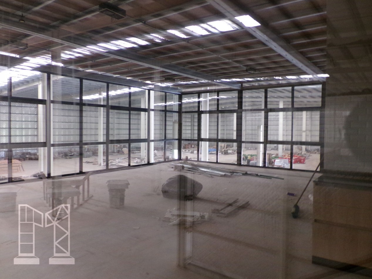 Galpon En Moreno De 10.000 M2 Dentro De Predio Industrial Logistico A 5 Min De Acc. Oeste