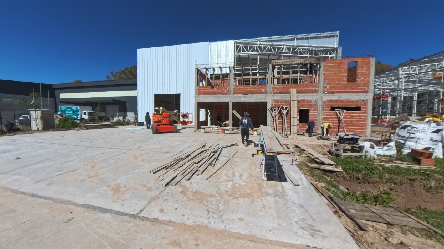 Galpon De 2000 M2 En Moreno En Parque Industrial Pim II