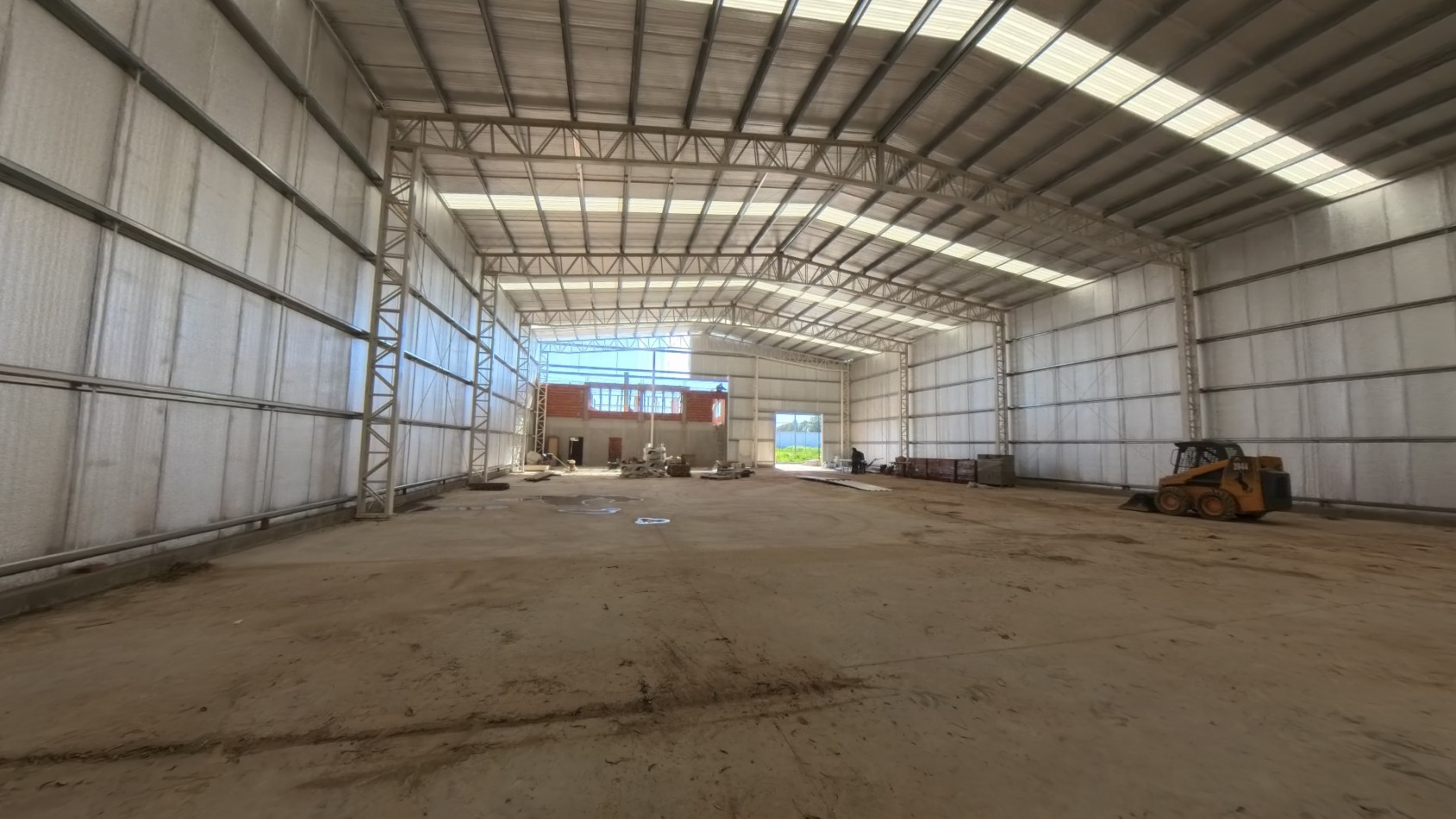 Galpon De 2000 M2 En Moreno En Parque Industrial Pim II