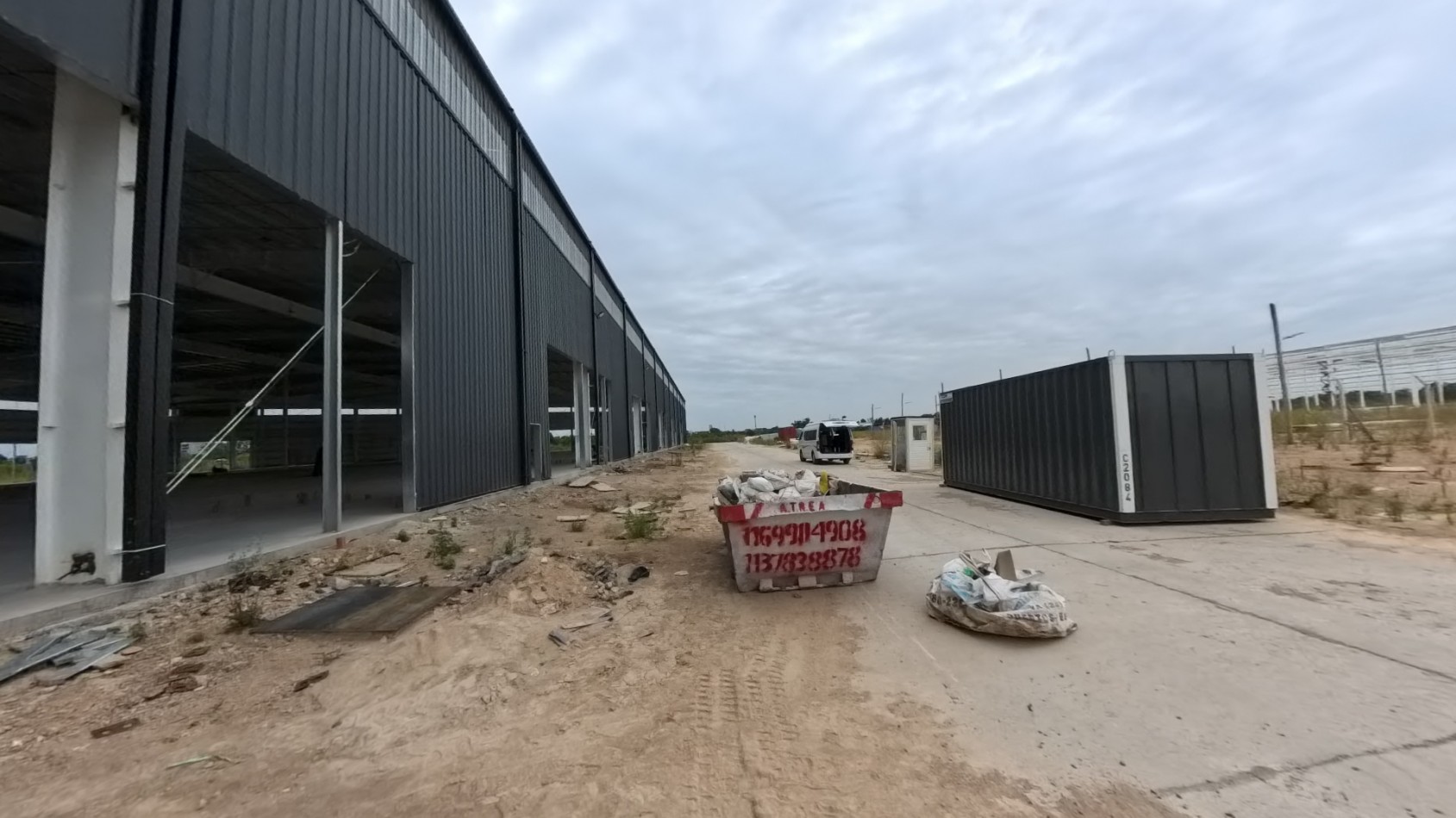 Galpon de 841 m2 dentro de predio cerrado San Martin a estrenar - Panamericana y Cam. del Buen Ayre 