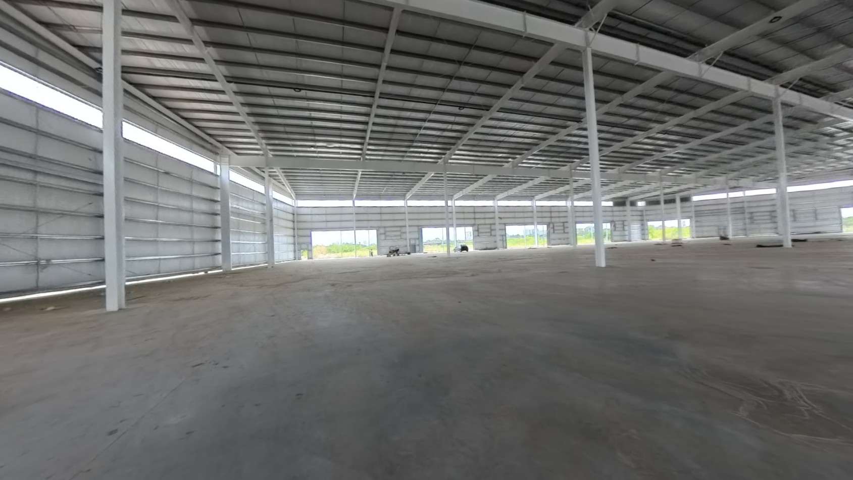 Galpon de 841 m2 dentro de predio cerrado San Martin a estrenar - Panamericana y Cam. del Buen Ayre 