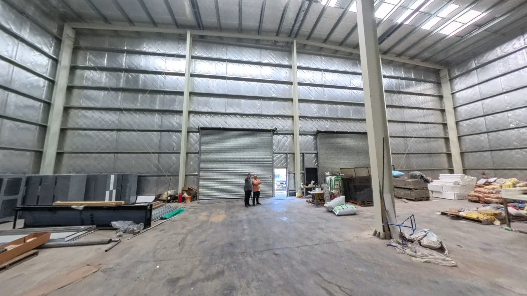 Galpon De 2200 M2 En Moreno Dentro De Parque Industrial Con Seguridad 24 Hs