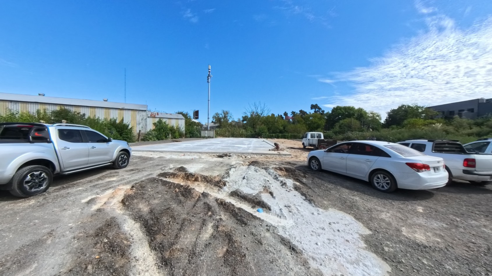 Galpon de 2000 sobre Terreno De 3200 M2 En Area De Promocion El Triangulo - Malvinas