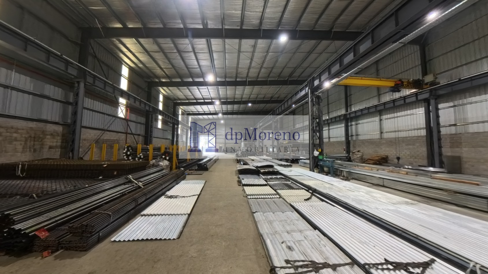 Galpon de 1620 m2 dentro de Parque Industrial de Tigre