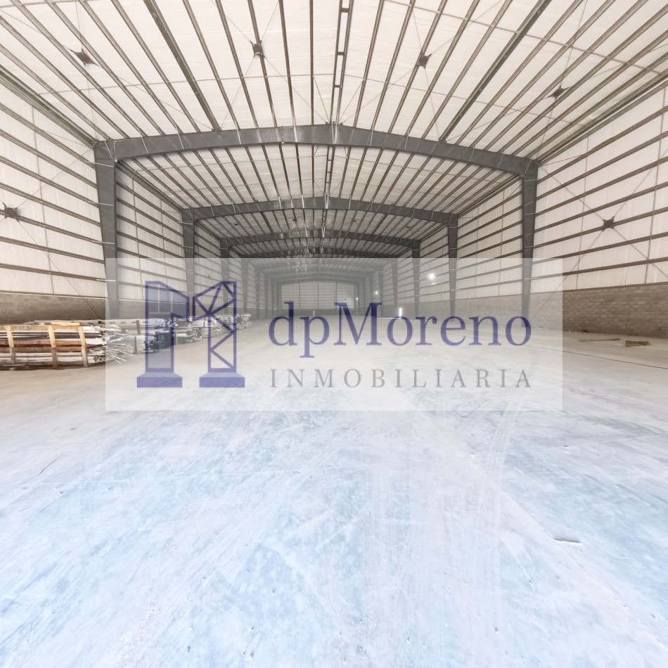 Galpon de 3300 m2 dentro de Parque Industrial cerrado en Ruta 25