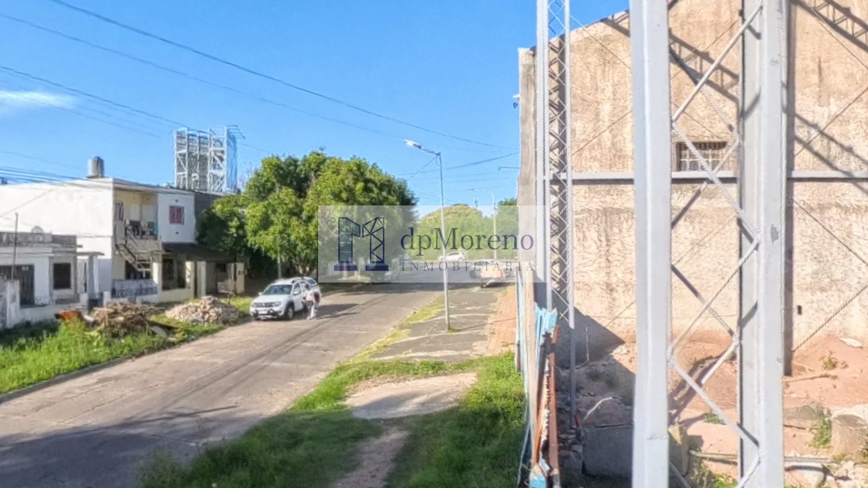 Galpon de 700 m2 en Bella Vista zona Industrial a metros Ruta 8