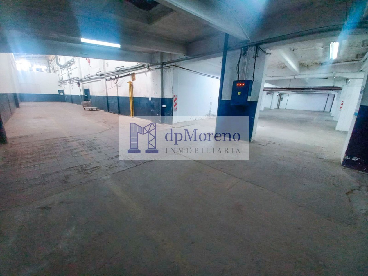 Galpon de 1000 m2 en Hurlingham dentro de predio Industrial con seguridad