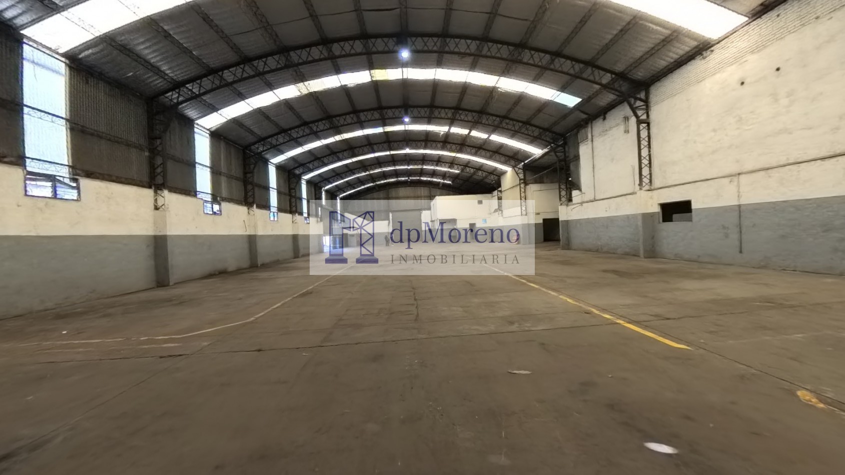 Galpon de 2200 m2 sobre Avenida en Pacheco a metros de 197