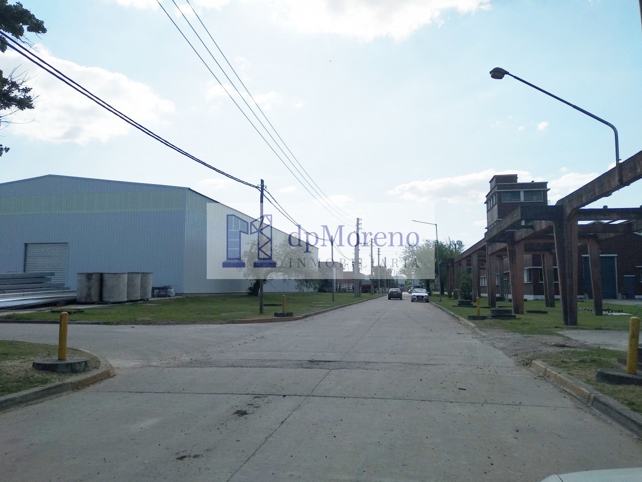 Terreno de 8422 m2 dentro de Parque Industrial Categoria III - A 10 min. de Acceso Oeste y Camino del Buenayre