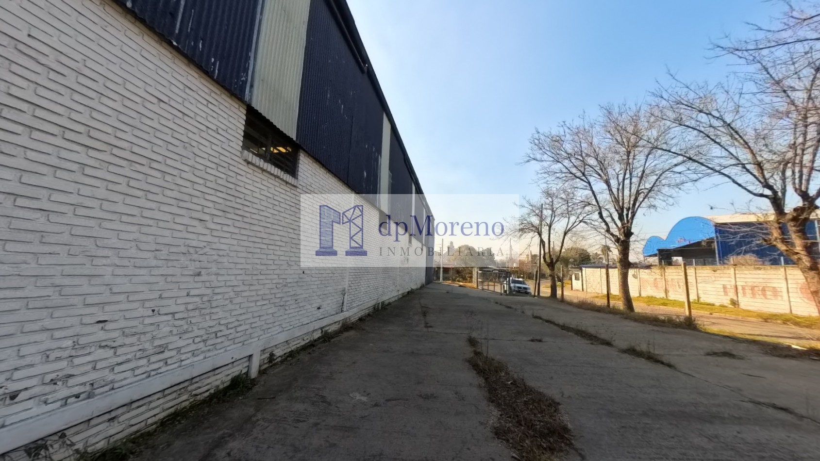 Galpon de 2200 m2 sobre Avenida en Pacheco a metros de 197