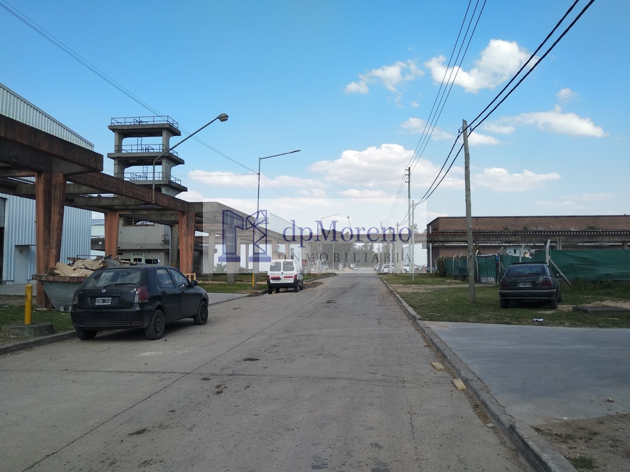 Terreno de 8422 m2 dentro de Parque Industrial Categoria III - A 10 min. de Acceso Oeste y Camino del Buenayre