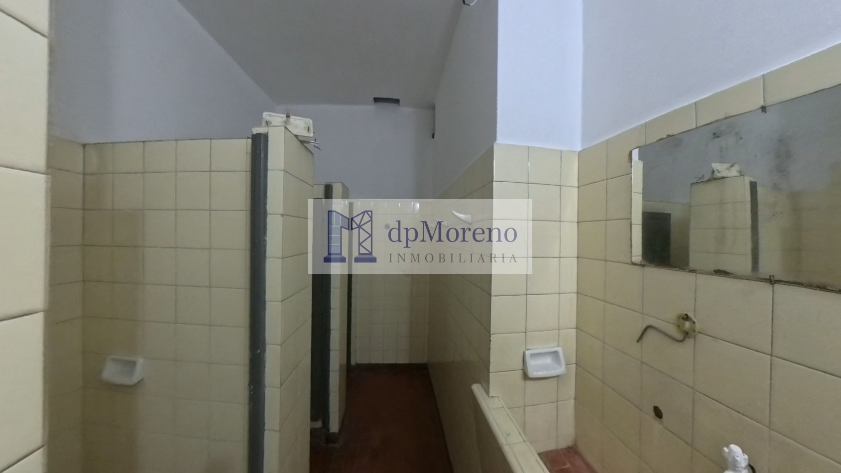 Galpon de 700 m2 sobre Ruta 8 cercano a Av. Marquez - San Martin