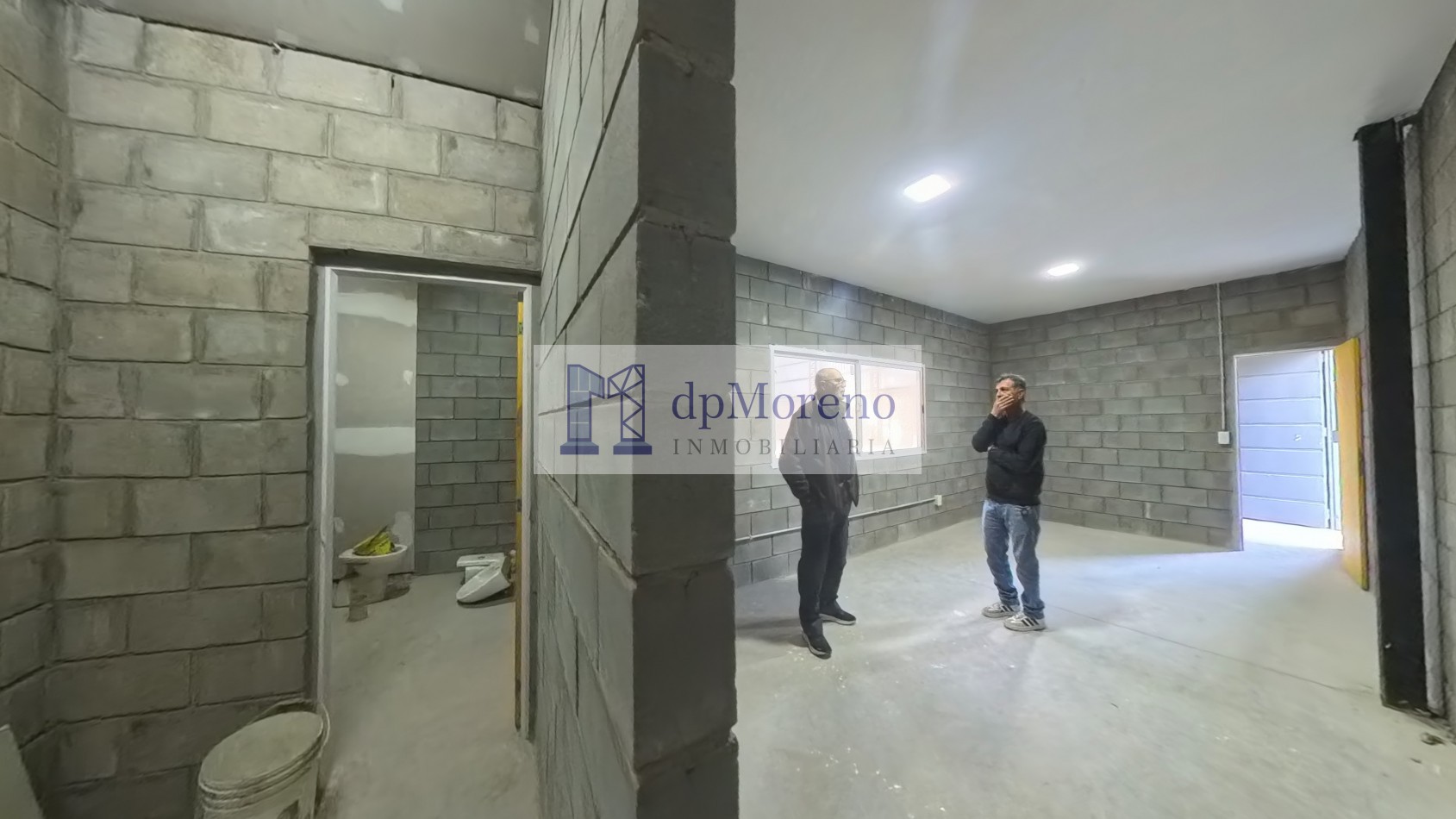Galpon de 600 m2 en Ruta 24 a tres cuadras de Acceso Oeste