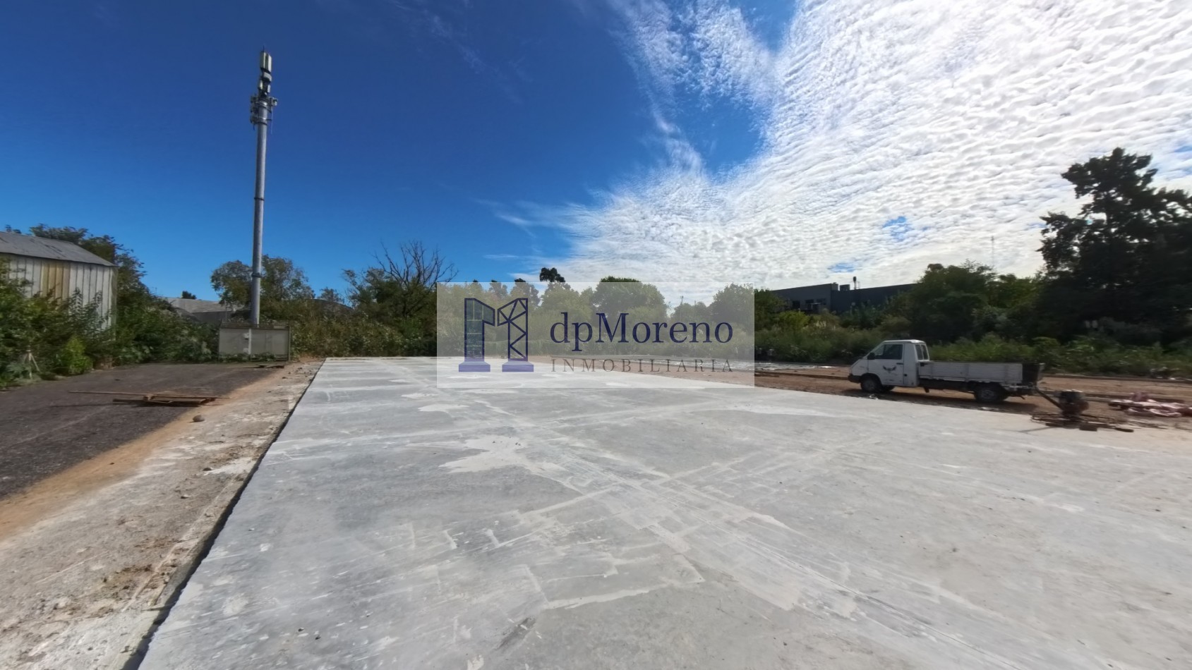 Galpon de 2000 sobre Terreno De 3200 M2 En Area De Promocion El Triangulo - Malvinas