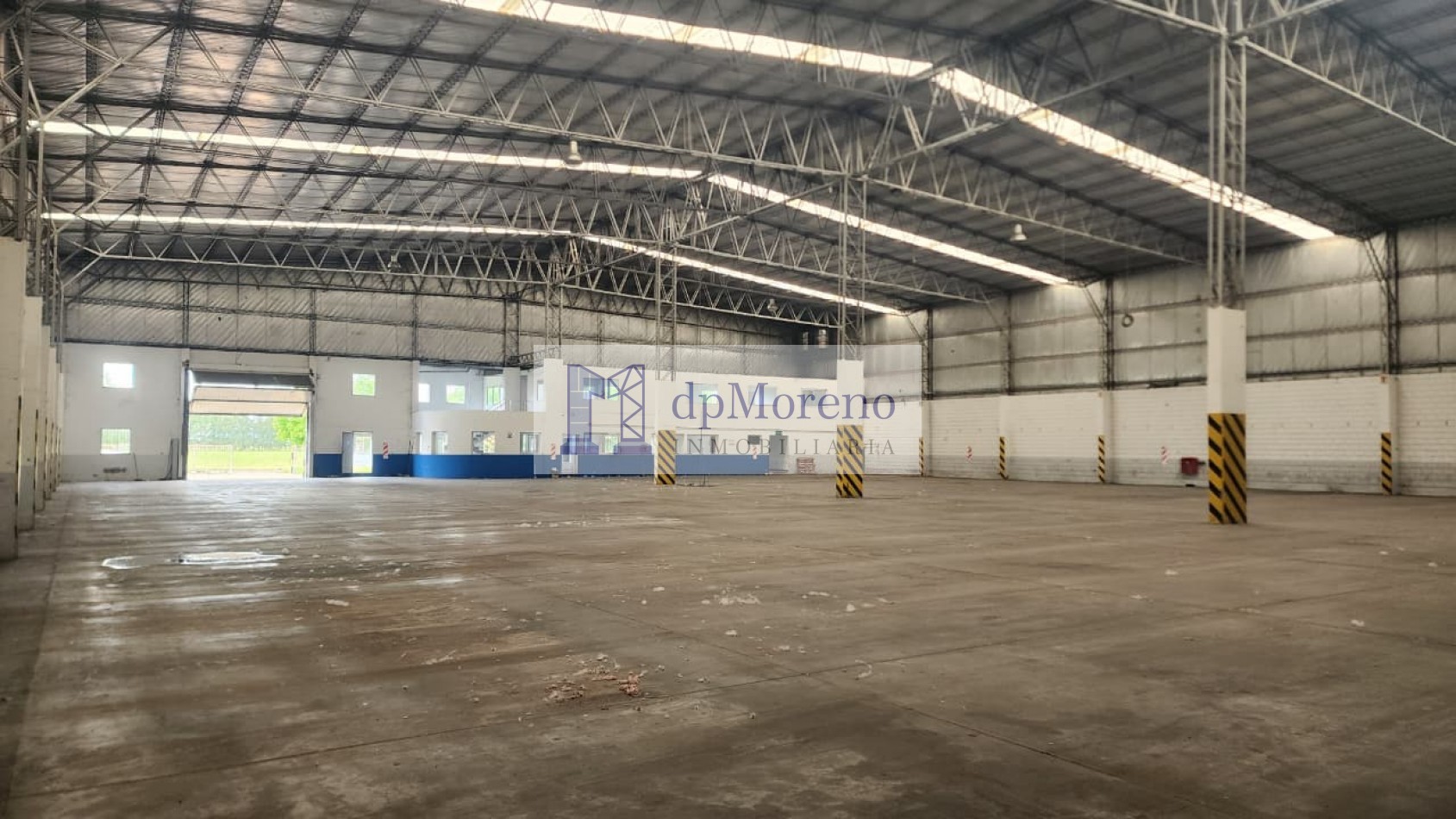 Galpon de 2250 m2 dentro del Parque Industrial Campana