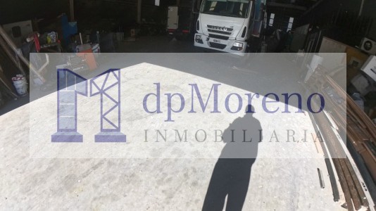 Galpon de 1000 m2 en predio cerrado con acceso reestringido en Colectora Acc. Oeste - Paso del Rey