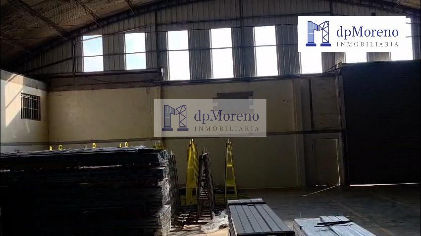 Galpon de 800 m2 en Garin dentro de predio con seguridad, facil acceso por ambos ramales de Panamericana