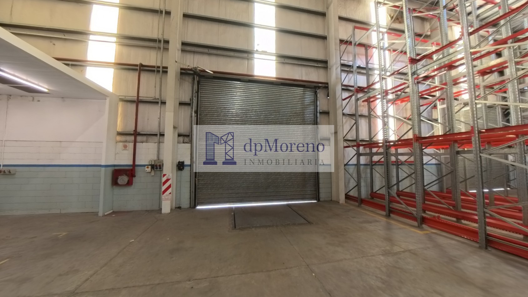 Galpon de 6600 m2 dentro del Polo Industrial Ezeiza con temperatura controlada. 