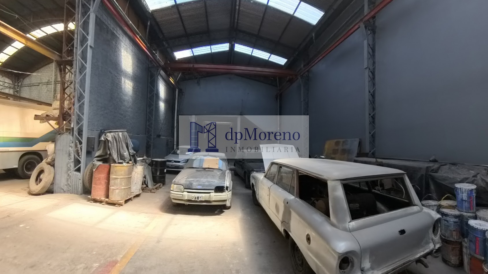 Galpon de 2000 m2 sobre Ruta 202 y Panamericana 