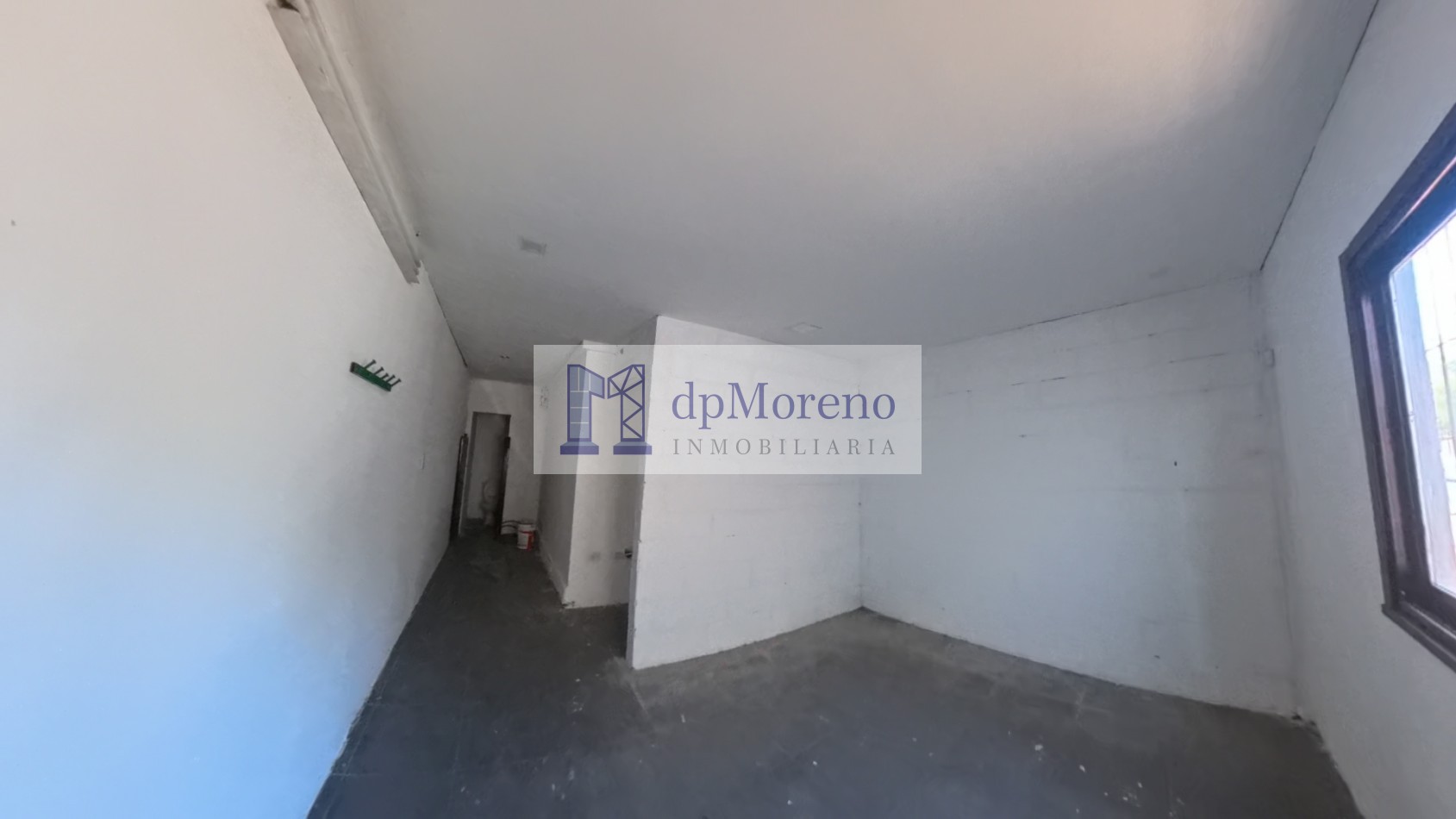 Galpon de 2100 m2 en Pablo Nogues - Malvinas Argentinas - con dos puentes grua