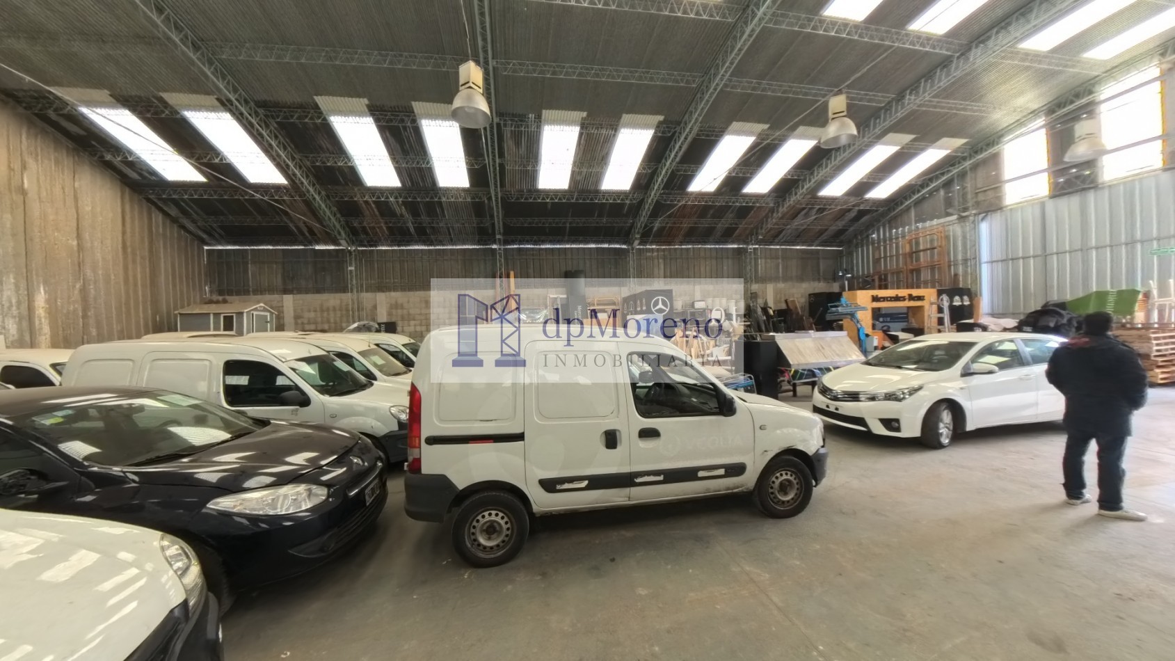 Galpon de 500 m2 dentro de Predio cerrado con seguridad Don Torcuato