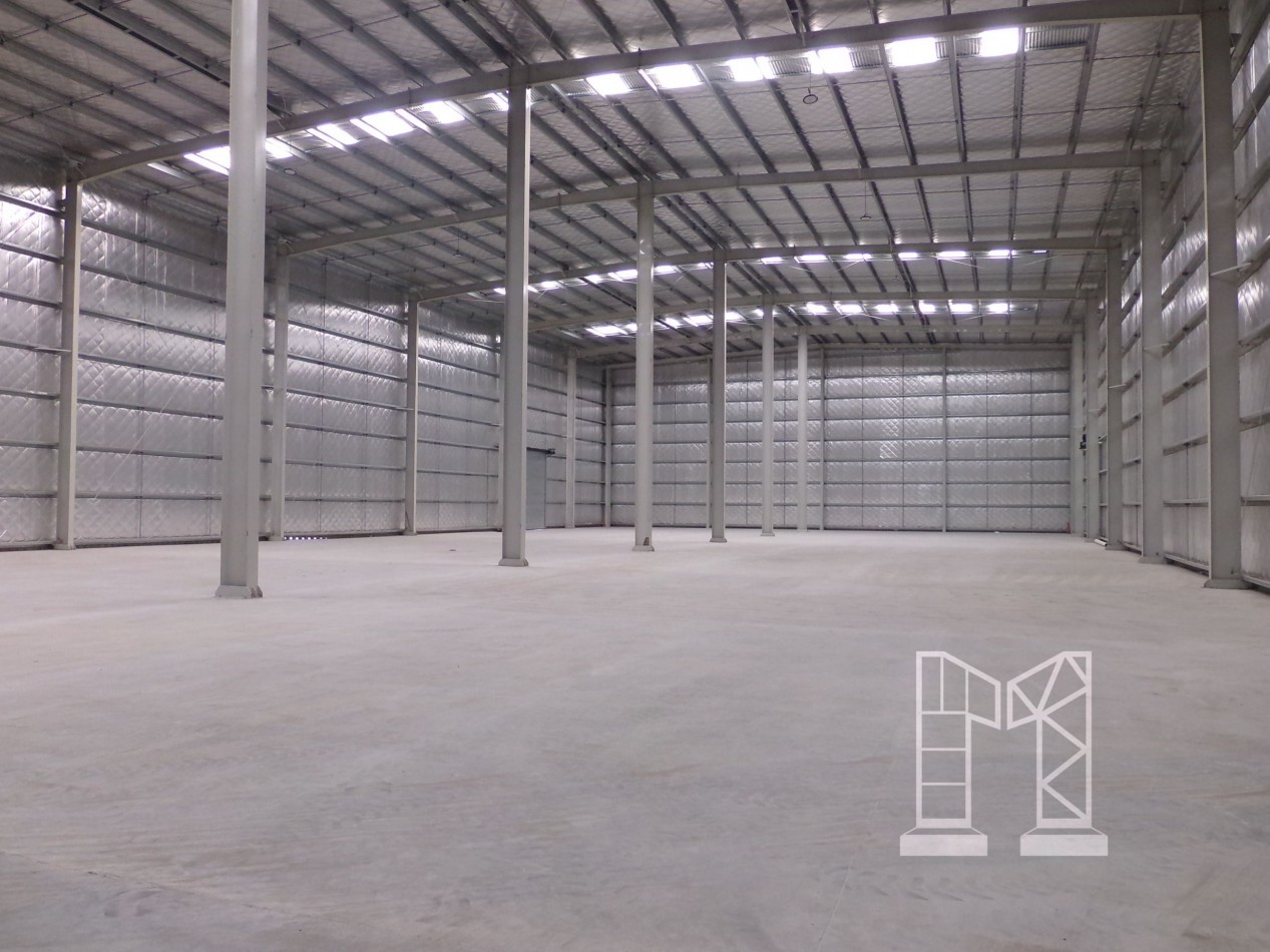 Galpon De 2200 M2 En Moreno Dentro De Parque Industrial Con Seguridad 24 Hs