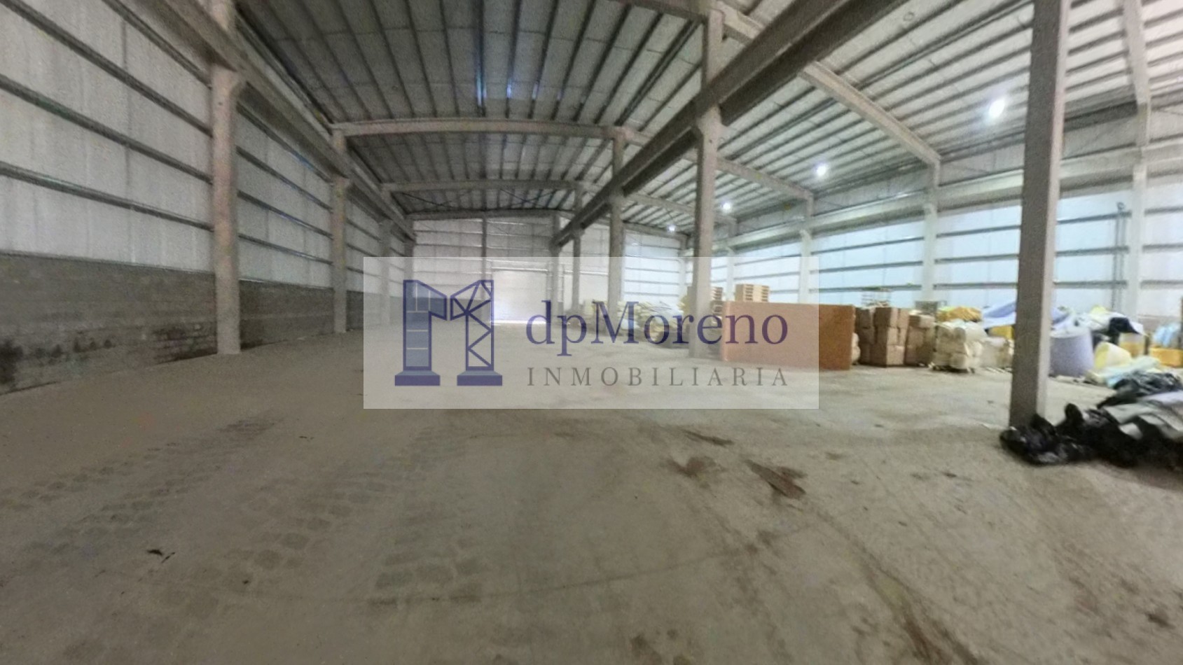 Galpon de 1200 m2 dentro de Parque Industrial cerrado en Ruta 25