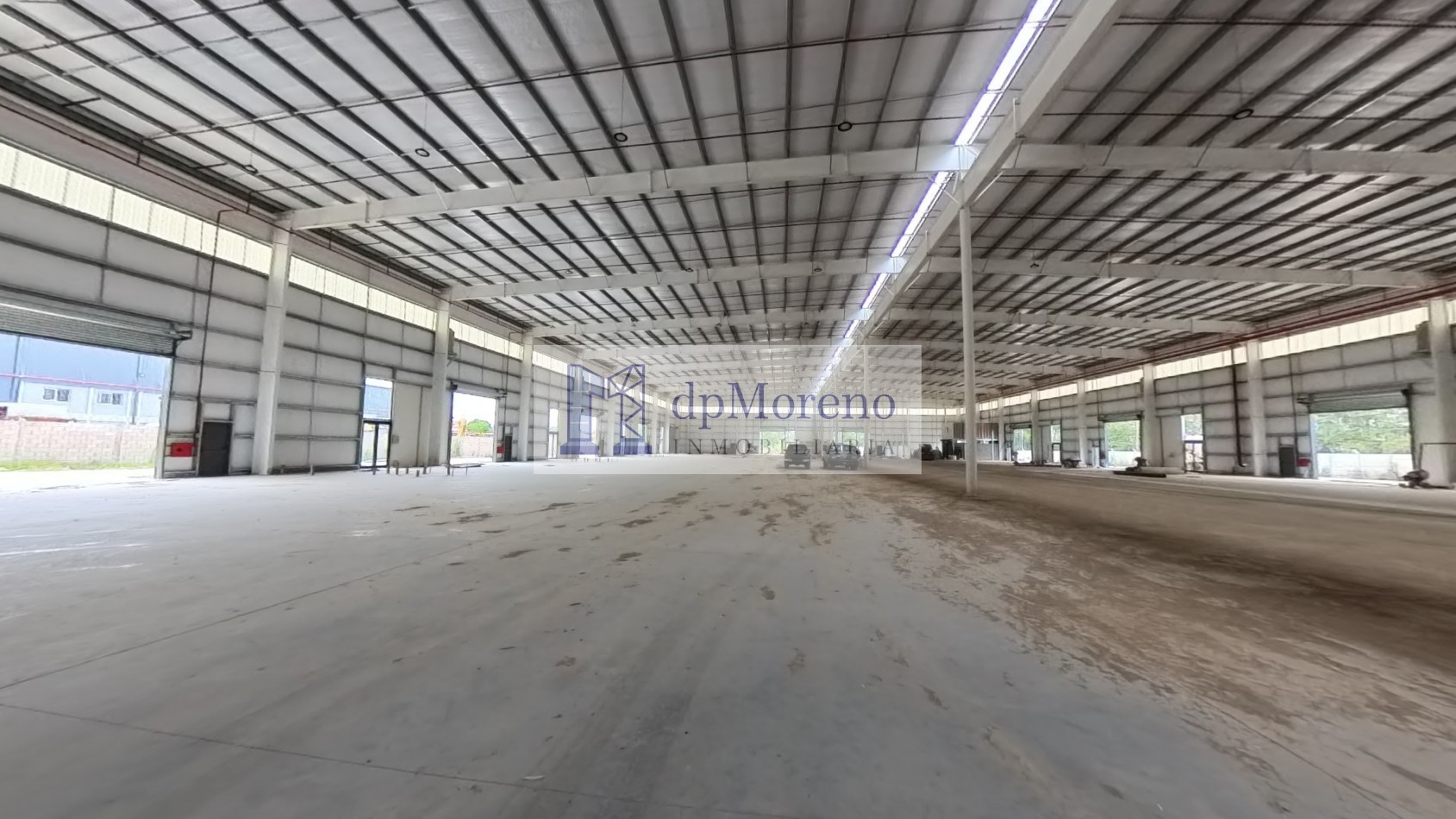 Galpon de 560 m2 dentro de predio cerrado en Tigre a estrenar - Producto Gourmet