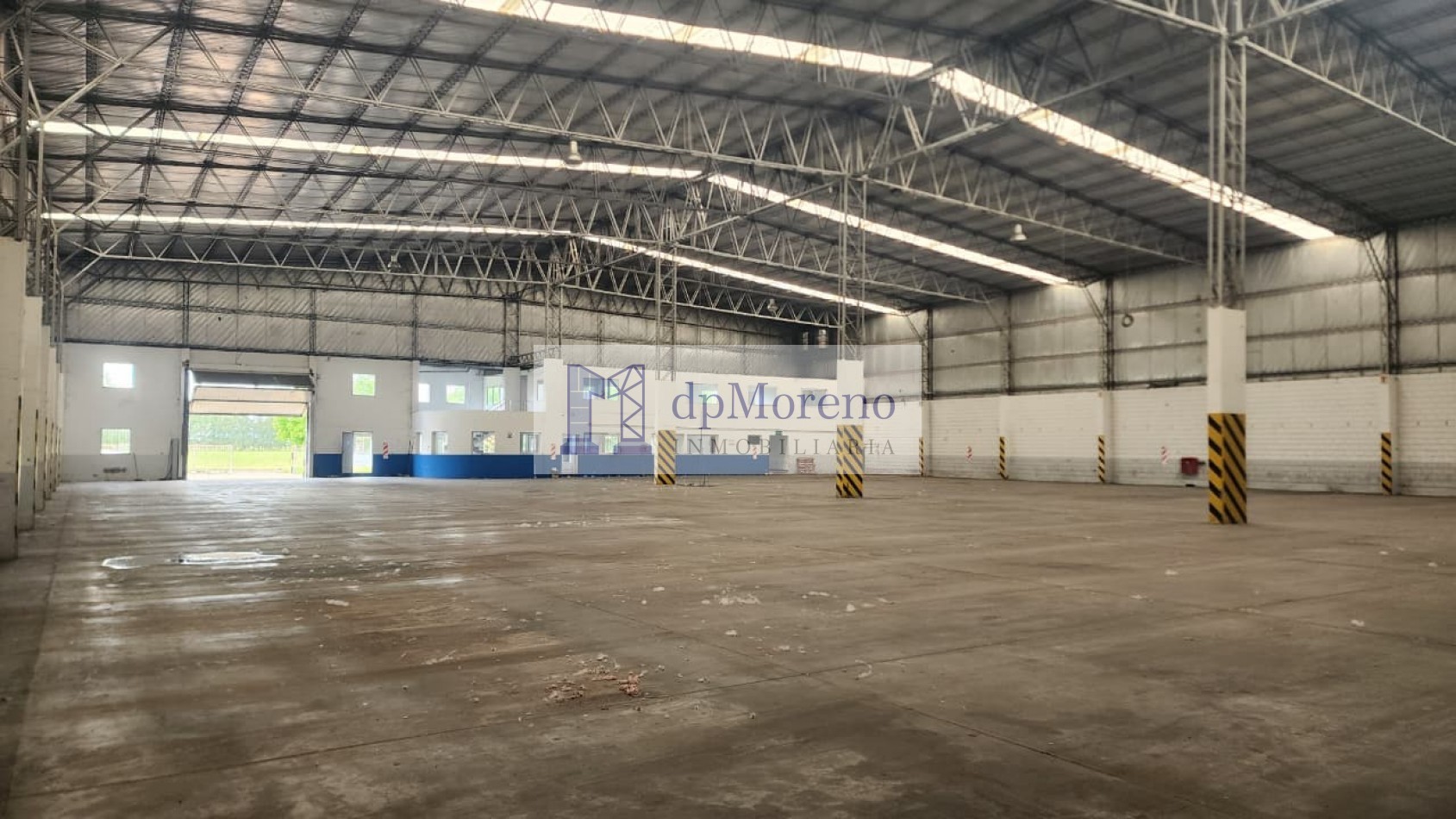 Galpon de 2250 m2 dentro del Parque Industrial Campana