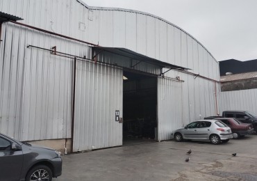 Galpon de 750 m2 en Villa Maipu - San Martin dentro de predio cerrado con seguridad
