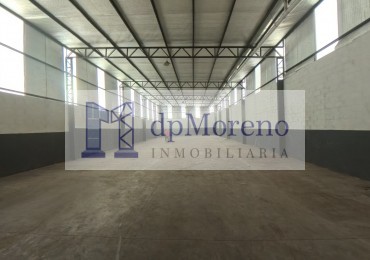Galpon de 450 m2 en Hurlingham - Villa Tesei