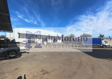 Galpon de 1000 m2 en predio cerrado con acceso reestringido en Colectora Acc. Oeste - Paso del Rey