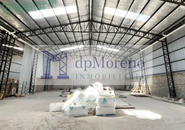 Galpon de 600 m2 en Ruta 24 a tres cuadras de Acceso Oeste