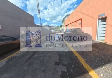 Galpon de 100 m2 dentro de predio en el centro de Parque Industrial de Pilar