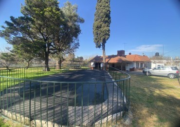 Casa Quinta 5 Ambientes con Piscina  sobre 3 Lotes - Oportunidad Permuta - Consulte Financiacion y opciones de venta  - Apto Credito - 