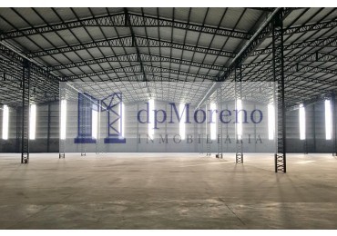 Galpon de 1500 m2 sobre Colectora Acceso Oeste - Gral Rodriguez