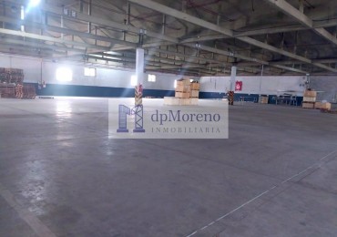 Galpon de 3000 m2 en Hurlingham dentro de predio Industrial con seguridad