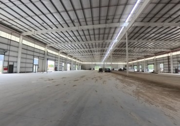 Galpon de 451 m2 dentro de predio cerrado Torcuato a estrenar - Producto Gourmet